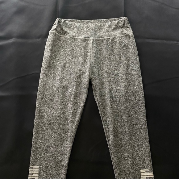 Brand: Kimberly C
Size: M
Colour: Grey - Picture 1 of 4